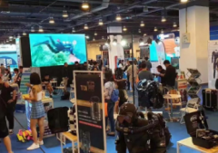 ������������ݾƵ���Ʒչ���ᣬ������ý��������ҵ�򿪸������