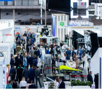 ���ݾ���չ��ȫ�����ǩԼ��ʽ��