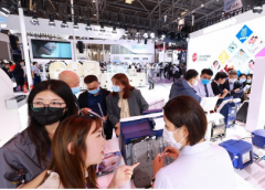 ��ͬ̽���ǾƼ�ʳƷ��ҵδ���ķ�չ����̽���¾��������µĲ�ҵ