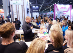 ����+���ڣ��Ĳ����ϵġ����������롰�½��ӡ�