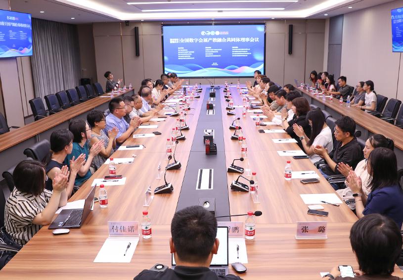 ������չ���ǻ���ѧ���ֻ������˾ٰ�