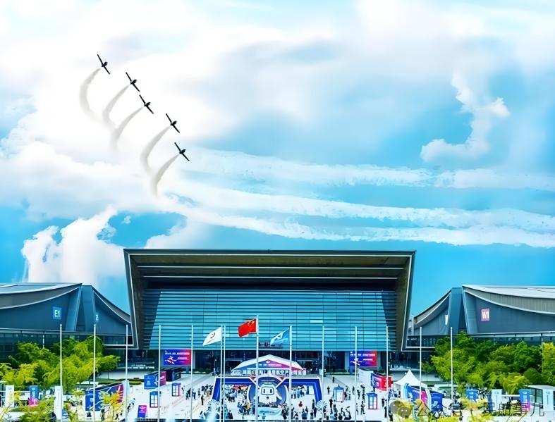 2025����ͨ�����Ϳվ��ò����ἴ����Ļ