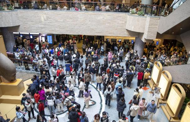 �Ϻ�����չ�������ѳ�350��Ԫ