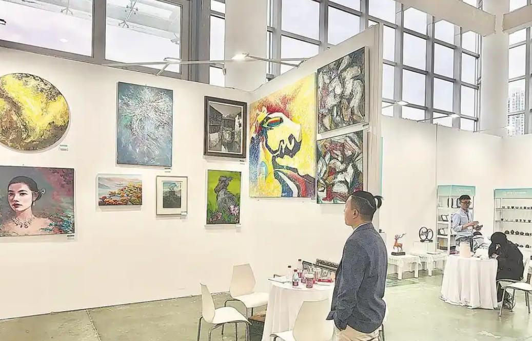 10�µĹ��ݣ�ȫ������Ƽ�����138��㽻���������ݱ����