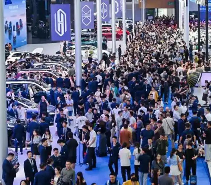 �ⳡ��ҵʢ��ı���������ұ�����չ��ҵ��רҵ����