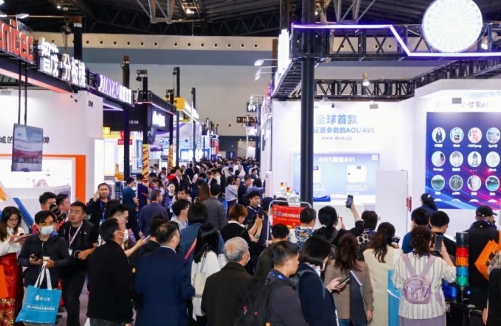 深耕垂直工业赛道,打造场景化落地专属机器人展