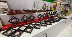 把玫瑰和药材揉成手串!新疆这届展会上的养生新宠火了