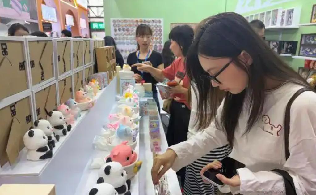 2026成都礼品展暨文创旅游商品展正式启幕